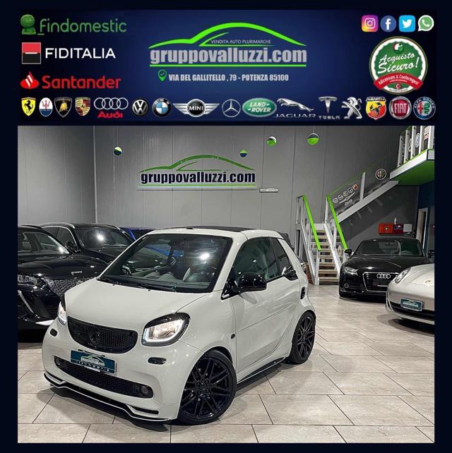 SMART ForTwo Cabrio BRABUS Tailor Made Xclusive HUD JBL TOP Immagine 0