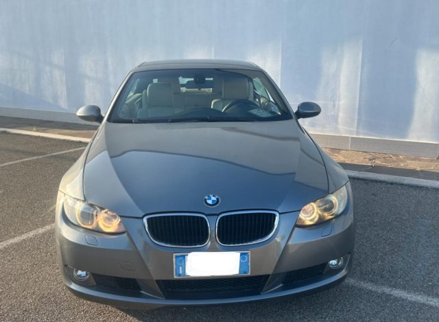 BMW 320 i cat Cabrio Eletta Immagine 1