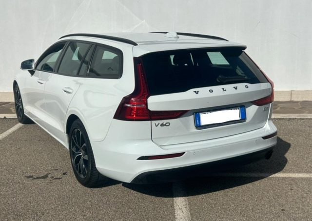 VOLVO V60 D3 Immagine 3