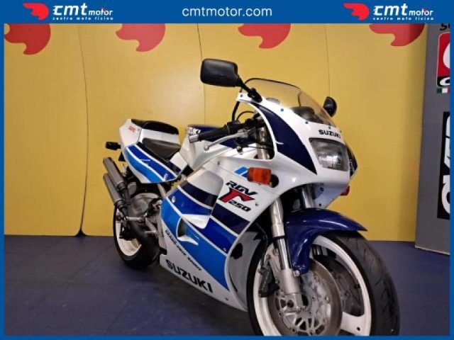 SUZUKI RGV 250 Finanziabile - Vari colori - 4784 Immagine 1