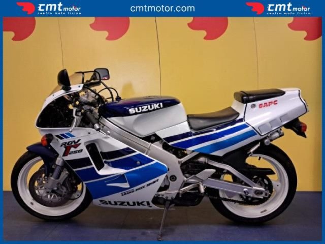 SUZUKI RGV 250 Finanziabile - Vari colori - 4784 Immagine 4