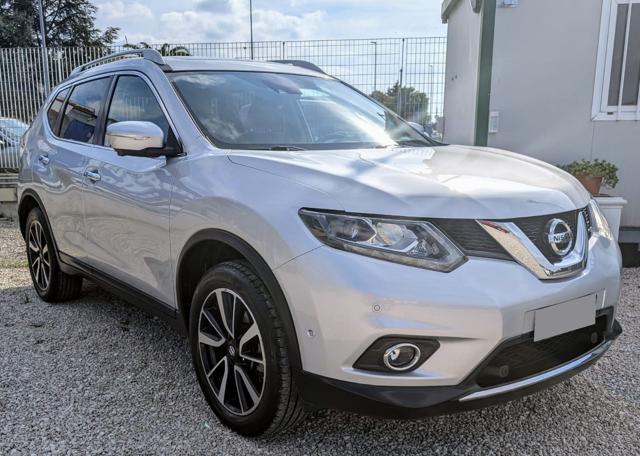 NISSAN X-Trail 1.6 dCi 4WD Tekna 7 P.ti Tetto Apribile e Pelle Immagine 2