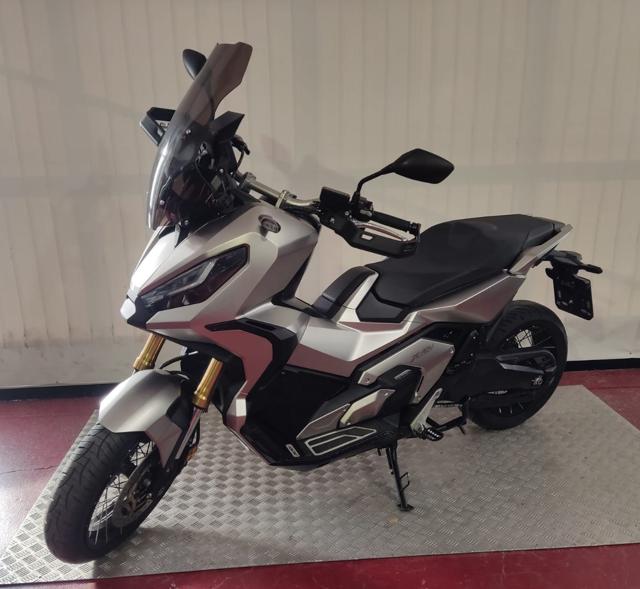 HONDA X-ADV 750 2022 Immagine 1