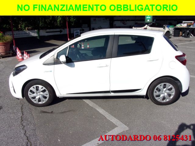 TOYOTA Yaris 1.5 Hybrid 5 porte Business Immagine 2