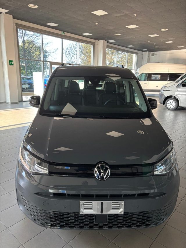 VOLKSWAGEN Caddy 1.5 TSI 114 CV Space Maxi PRONTA CONSEGNA Immagine 1