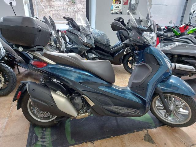 PIAGGIO Beverly 400 i.e. beverly 400 Immagine 3