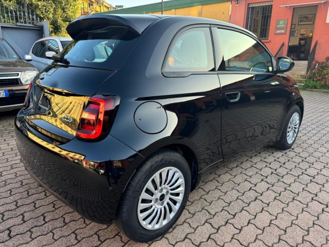 FIAT 500 Action Berlina 95CV Immagine 2