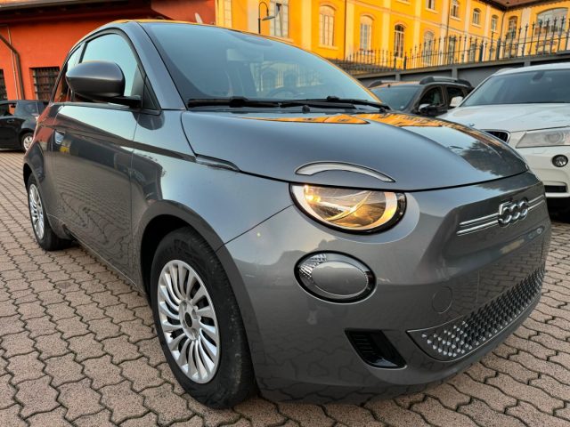 FIAT 500e Action Berlina 95CV Immagine 1