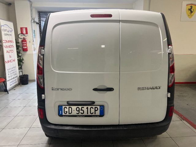 RENAULT Kangoo Blue dCi 8V 95CV 5 porte Limited + IVA Immagine 3