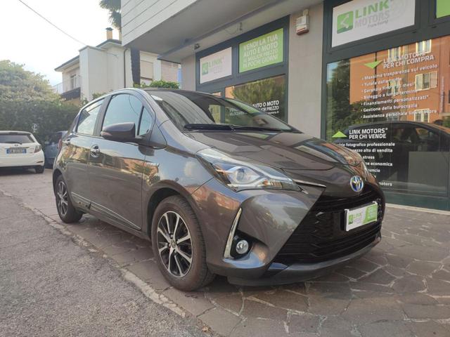 TOYOTA Yaris active Immagine 0