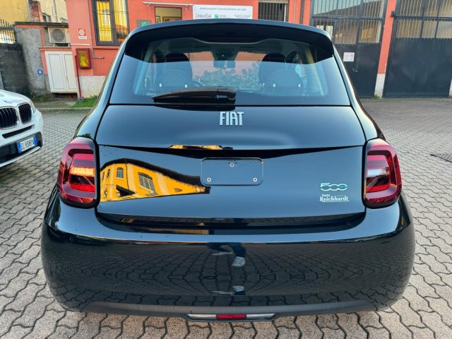 FIAT 500 Icon Berlina 95CV Immagine 2