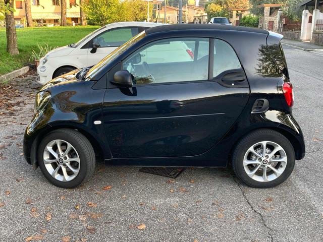 SMART ForTwo 70 1.0 Youngster Automatica Immagine 3