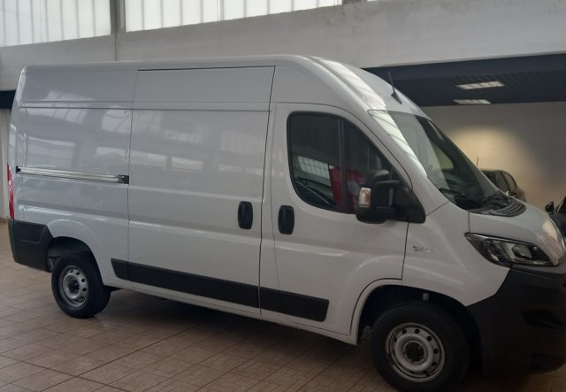 FIAT Ducato 35 3.0 CNG PASSO MEDIO TETTO ALTO Immagine 1