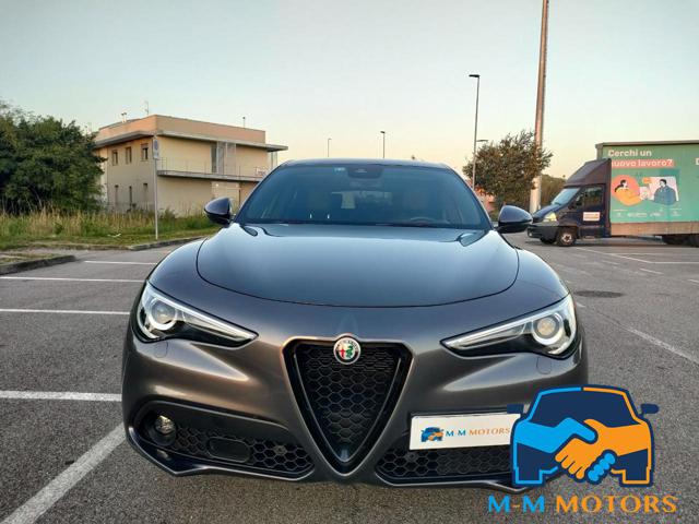 ALFA ROMEO Stelvio 2.2 Turbodiesel 190 CV AT8 Q4 Executive Immagine 1