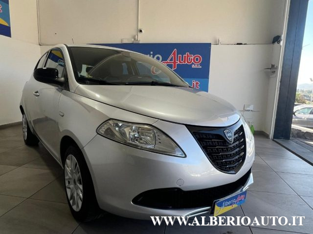 LANCIA Ypsilon 1.2 69 CV 5 porte Elefantino Immagine 2