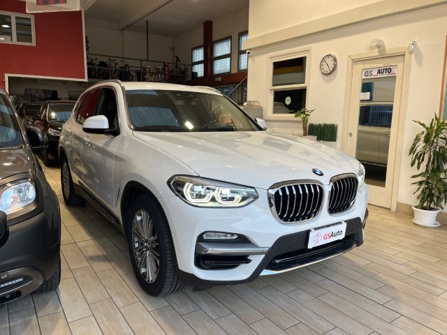 BMW X3 xDrive20i Luxury Immagine 2