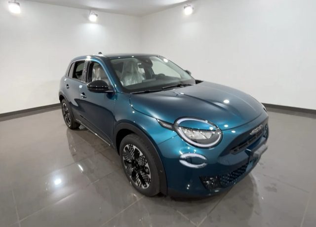 FIAT 600 Hybrid DCT MHEV La Prima Immagine 0