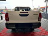 TOYOTA Hilux 2.4 D-4D 4WD 4 porte Double Cab Comfort