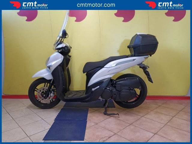 YAMAHA Xenter 150 Garantito e Finanziabile Immagine 3