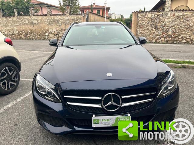 MERCEDES-BENZ C 220 d S.W. 4Matic Auto Executive Immagine 1