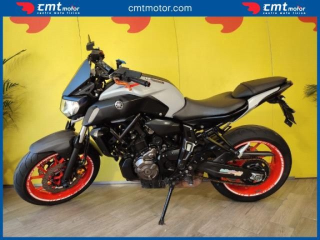 YAMAHA MT-07 Garantita e Finanziabile Immagine 2