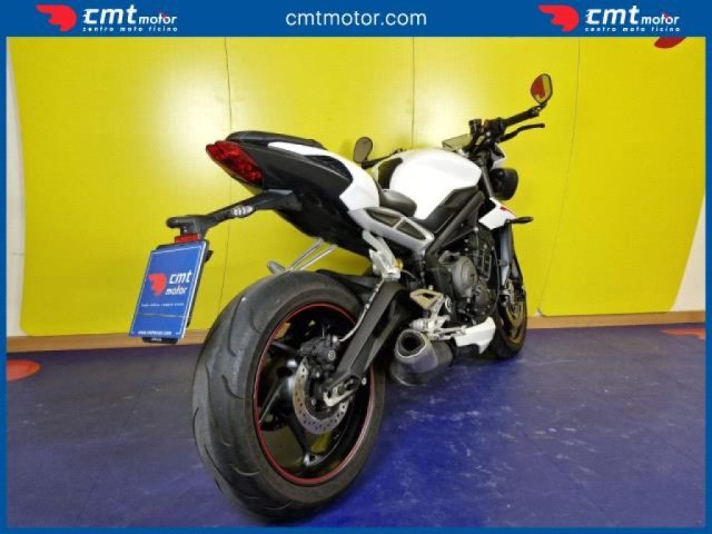 TRIUMPH Street Triple Garantita e Finanziabile Immagine 3