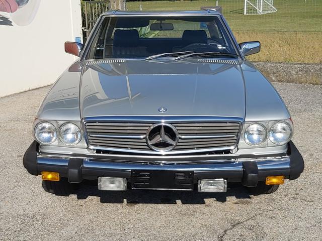 MERCEDES-BENZ SL 380 Cabrio Immagine 2