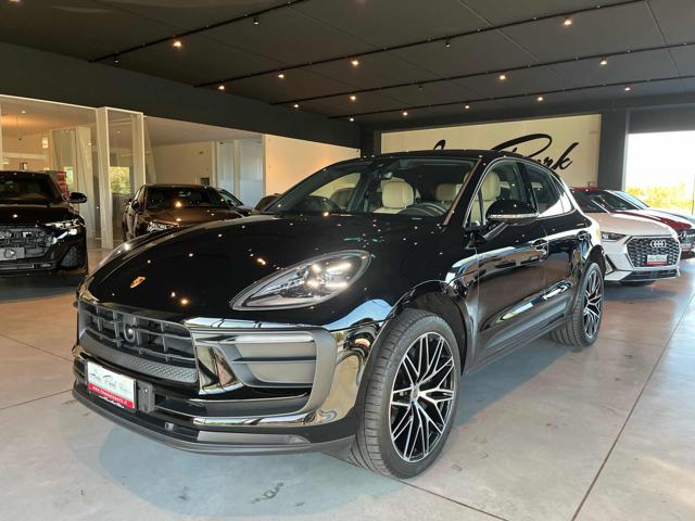 PORSCHE Macan 2.0 Immagine 1