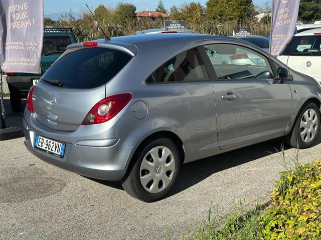 OPEL Corsa 1.2 80CV 3 porte GPL-TECH Edition Immagine 3