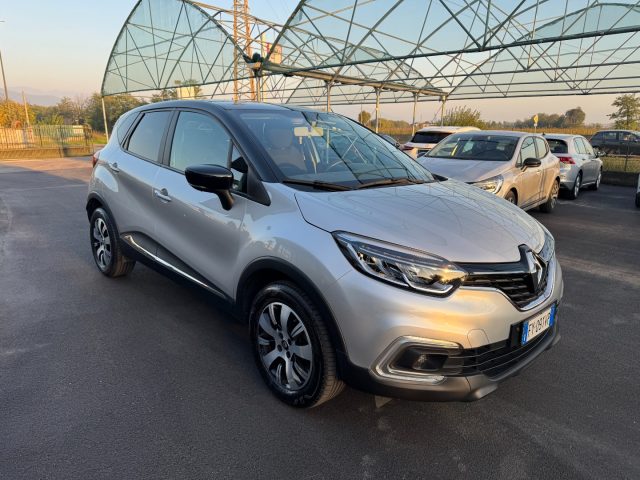 RENAULT Captur TCe 12V 90 CV Sport Edition *OK NEOPATENTATI* Immagine 2