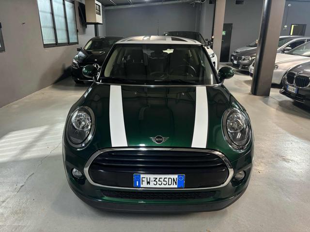 MINI Cooper D 1.5 Cooper D Business automatico Immagine 1