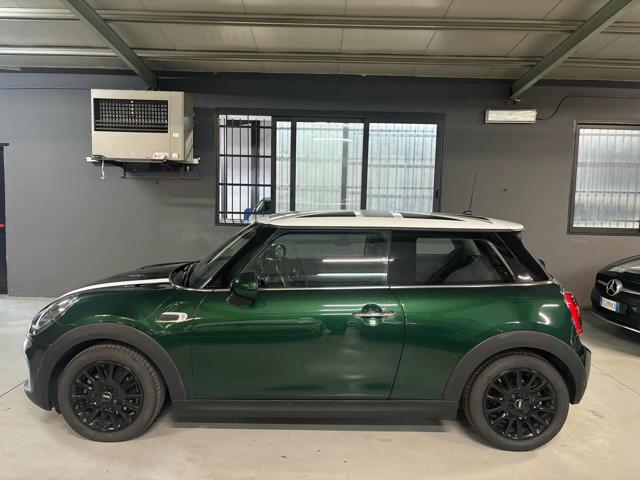 MINI Cooper D 1.5 Cooper D Business automatico Immagine 4