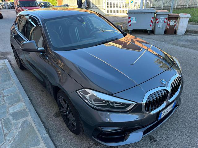 BMW 118 i 5p. Sport AUTOMATICO Prezzo vero Immagine 2