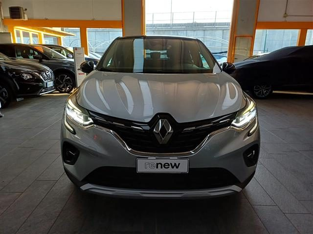 RENAULT Captur 1.6 E Tech phev Intens 160cv auto my21 Immagine 1