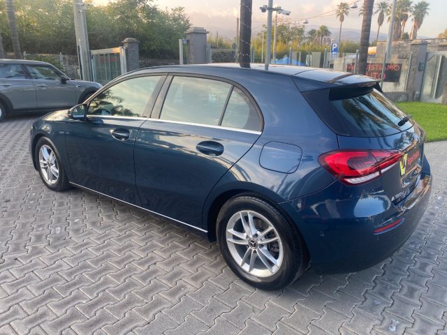 MERCEDES-BENZ A 180 D AUTOMATIC SPORT - foto 24