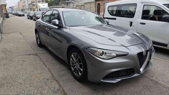 ALFA ROMEO Giulia 2.2 Turbodiesel 160 CV AT8 Business Immagine 0