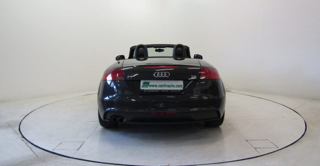 AUDI TT Cabrio 2.0 TDI quattro S tronic * PELLE * Immagine 3