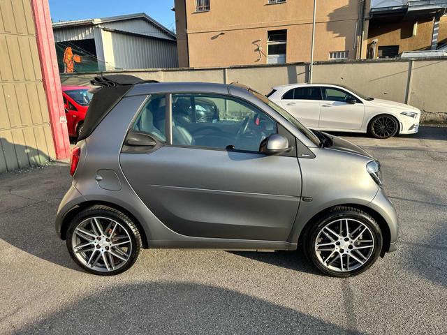 SMART ForTwo BRABUS 0.9 Turbo twinamic cabrio Xclusive Immagine 2