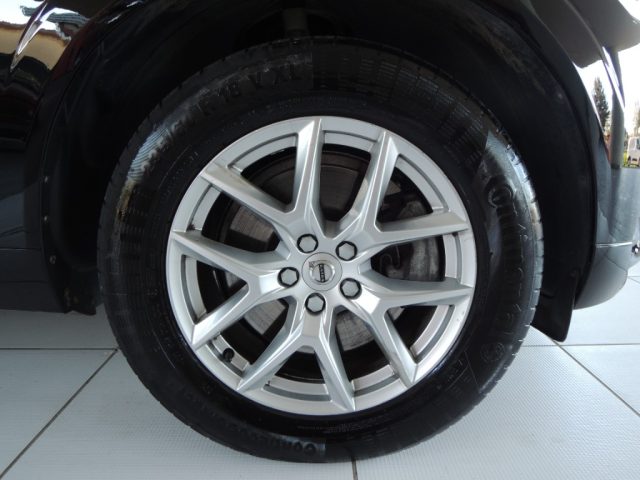 VOLVO XC60 B4 (d) AWD Geartronic Business Immagine 2