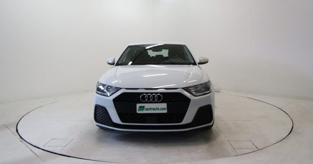 AUDI A1 SPB 30 TFSI 1.0 TFSI Admired Manuale 5P Immagine 1