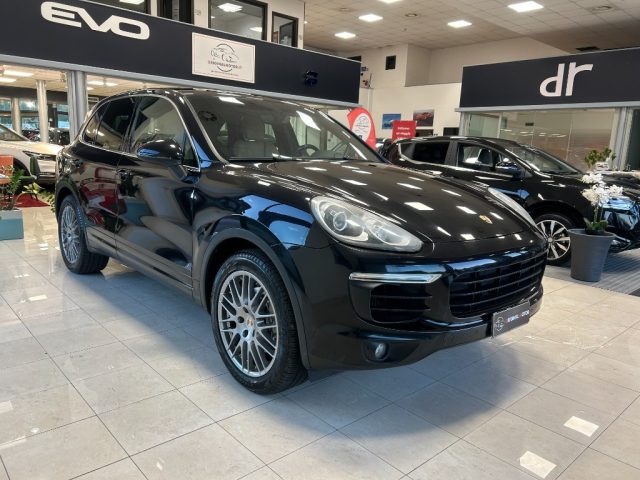 PORSCHE Cayenne 3.0 Diesel X C O M M E R C I A N T I Immagine 3