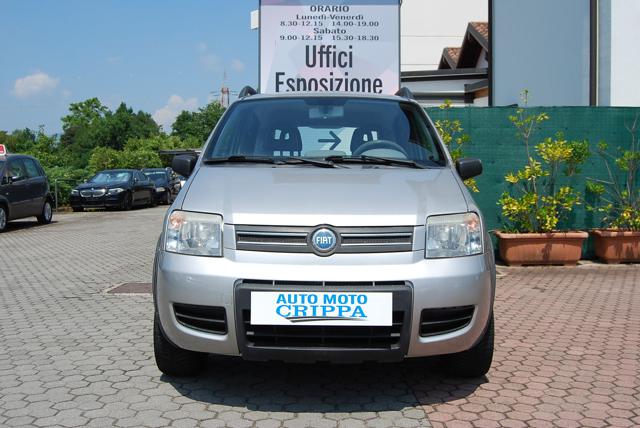 FIAT Panda 1.2 BENZINA 4x4 OK NEOPATENTATI Immagine 1