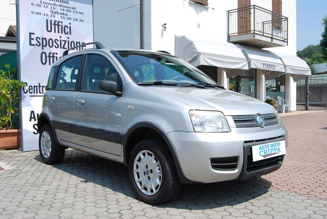 FIAT Panda 1.2 BENZINA 4x4 OK NEOPATENTATI Immagine 2