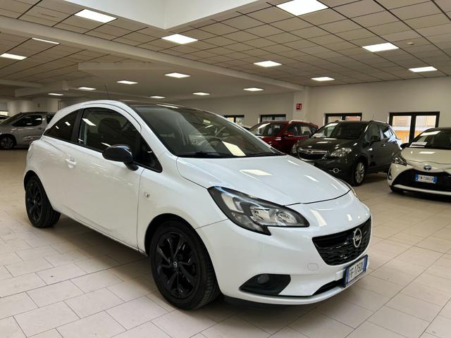 OPEL Corsa 1.2 Coupé b-Color Immagine 2