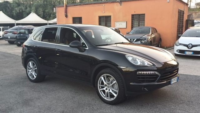 PORSCHE Cayenne 3.0 Diesel Immagine 1