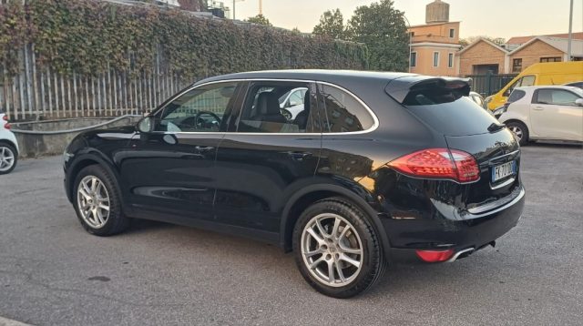 PORSCHE Cayenne 3.0 Diesel Immagine 4