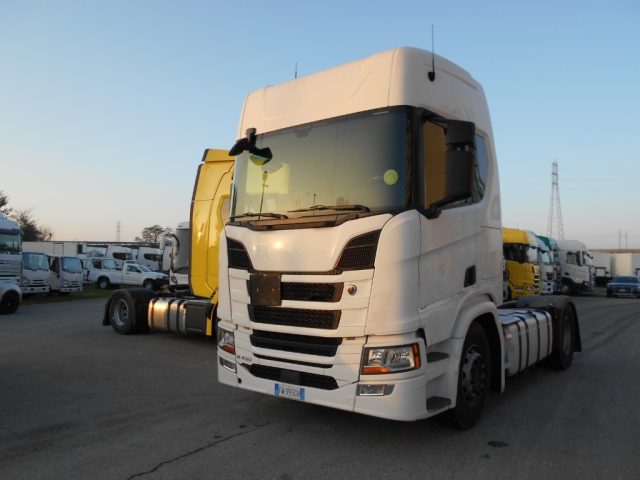 SCANIA R 450 Immagine 0