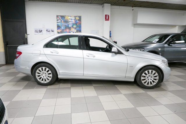 MERCEDES-BENZ C 220 CDI Eleg. Immagine 2