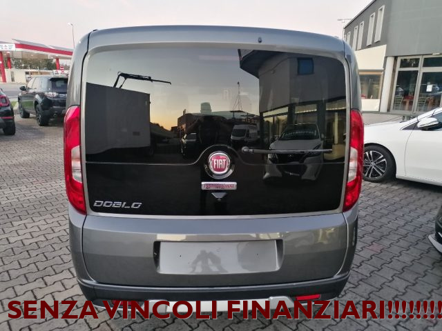 FIAT Doblo Doblò 1.6 MJT 120CV S&S PC Combi N1 Trekking Immagine 3