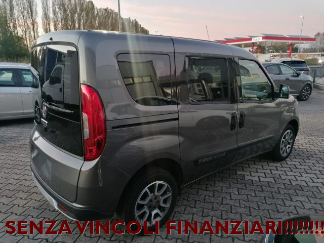 FIAT Doblo Doblò 1.6 MJT 120CV S&S PC Combi N1 Trekking Immagine 4